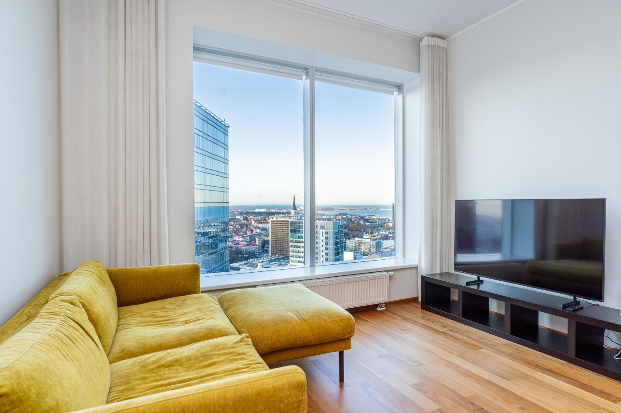 Revalia Tornimaee Amazing Views Premium *